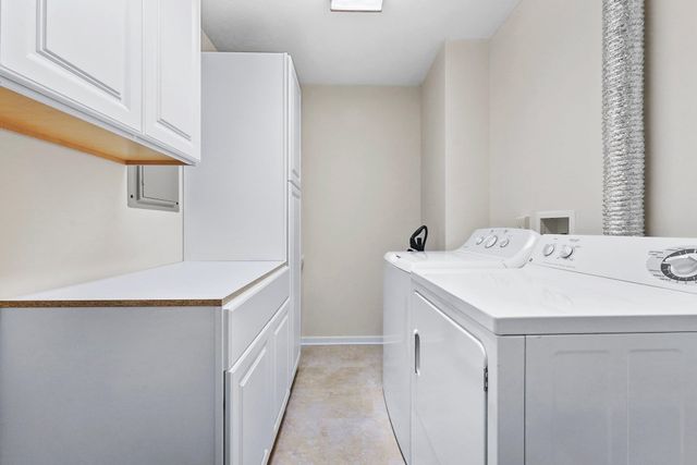 2832 Emerald Bluffs, Traverse City, MI 49684