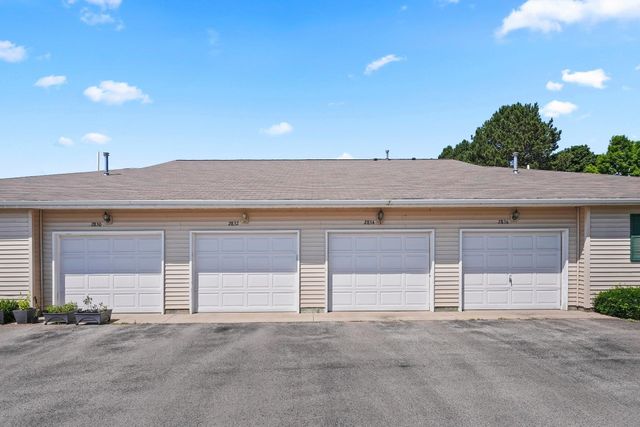 2832 Emerald Bluffs, Traverse City, MI 49684