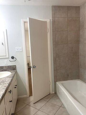 2302 Humble Ave, Midland, TX 79705