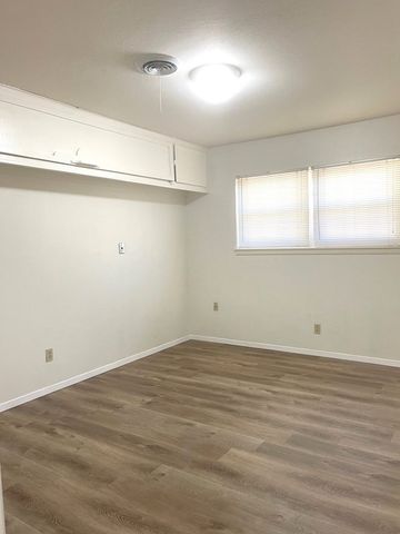 2302 Humble Ave, Midland, TX 79705