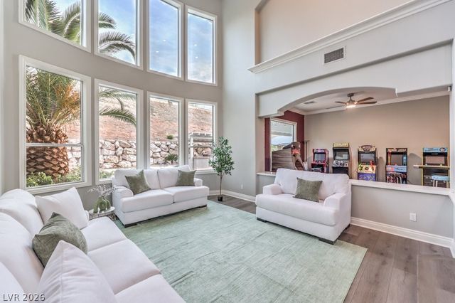 2849 Soaring Peak Avenue, Henderson, NV 89052
