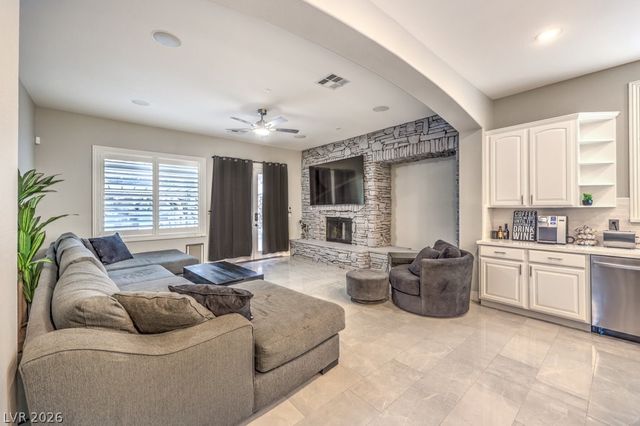 2849 Soaring Peak Avenue, Henderson, NV 89052