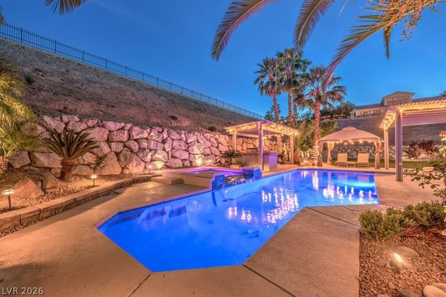 2849 Soaring Peak Avenue, Henderson, NV 89052
