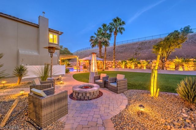 2849 Soaring Peak Avenue, Henderson, NV 89052