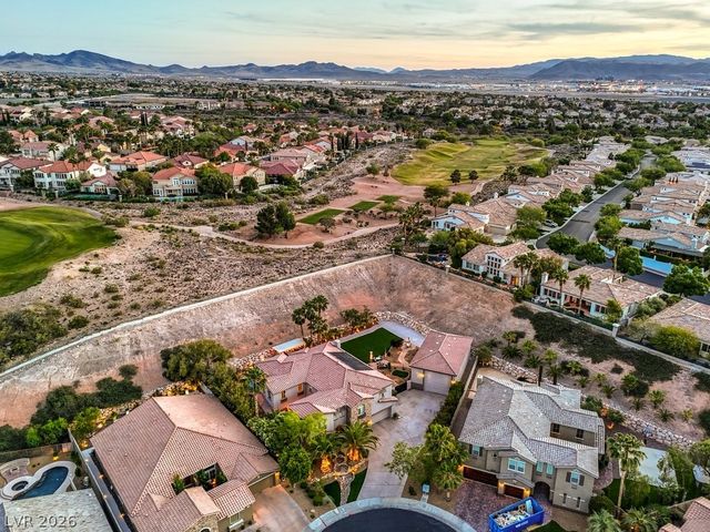 2849 Soaring Peak Avenue, Henderson, NV 89052
