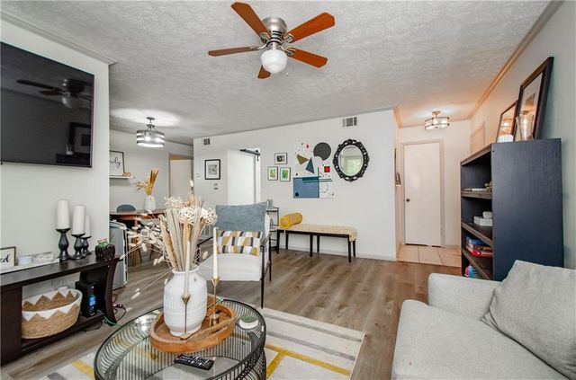 5157 Roswell Road 2, Atlanta, GA 30342