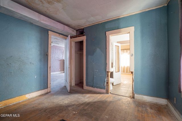 3327 MOBILE Avenue, El Paso, TX 79930