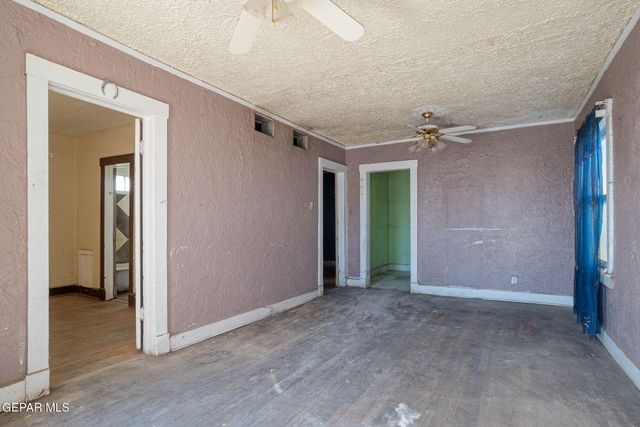 3327 MOBILE Avenue, El Paso, TX 79930