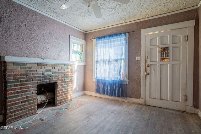 3327 MOBILE Avenue, El Paso, TX 79930