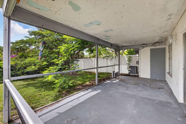 262 Palmetto Court, Jupiter, FL 33458