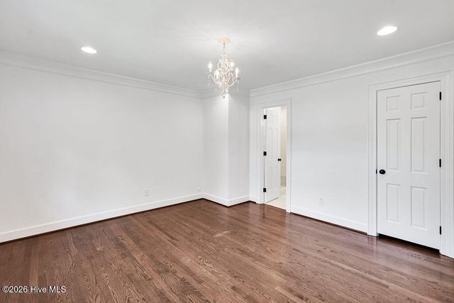 2202 S Live Oak Parkway, Wilmington, NC 28403