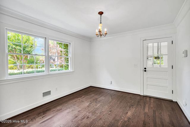 2202 S Live Oak Parkway, Wilmington, NC 28403