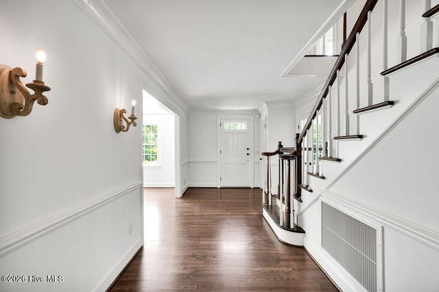 2202 S Live Oak Parkway, Wilmington, NC 28403