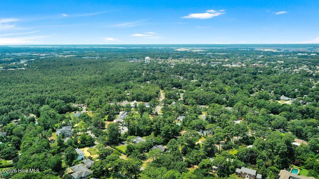 2202 S Live Oak Parkway, Wilmington, NC 28403
