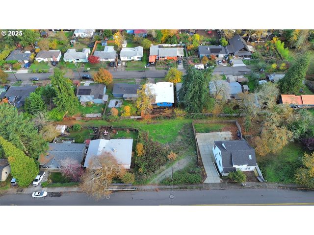 2279 City View St, Eugene, OR 97401