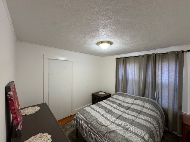 27 Gibson St 27, Malden, MA 02148