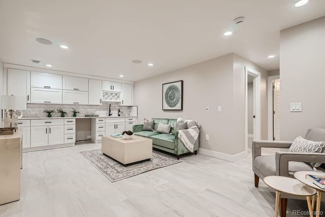 3705 E 27th Avenue, Denver, CO 80205