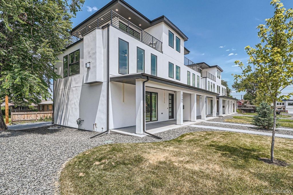 3705 E 27th Avenue, Denver, CO 80205