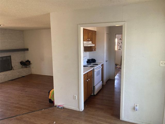 1603 Park LN, Georgetown, TX 78628