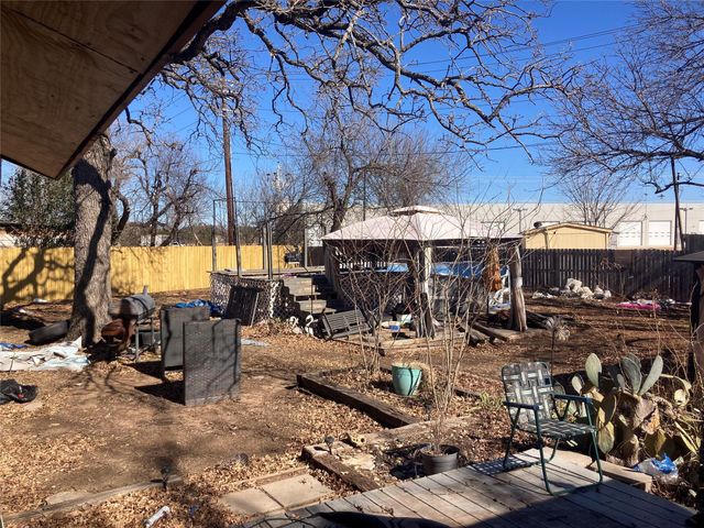 1603 Park LN, Georgetown, TX 78628