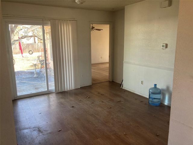 1603 Park LN, Georgetown, TX 78628