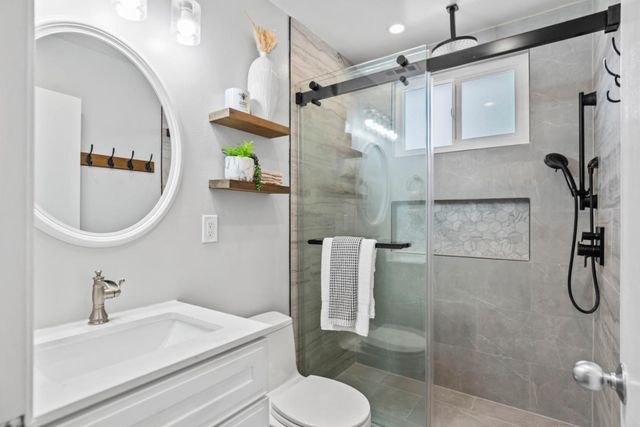 885 Coachella Avenue, Sunnyvale, CA 94085