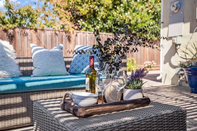 885 Coachella Avenue, Sunnyvale, CA 94085