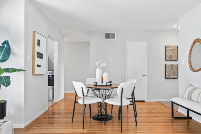 885 Coachella Avenue, Sunnyvale, CA 94085