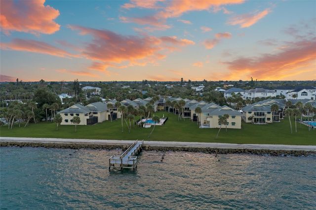 4660 OCEAN BOULEVARD F1, Sarasota, FL 34242
