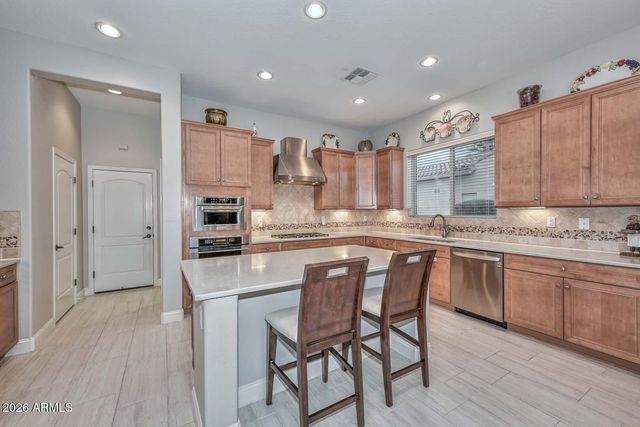 23135 N CALLE REAL Drive, Sun City West, AZ 85375