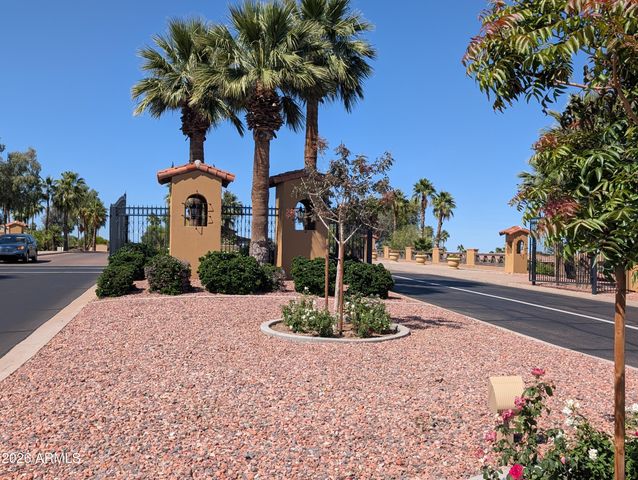 23135 N CALLE REAL Drive, Sun City West, AZ 85375