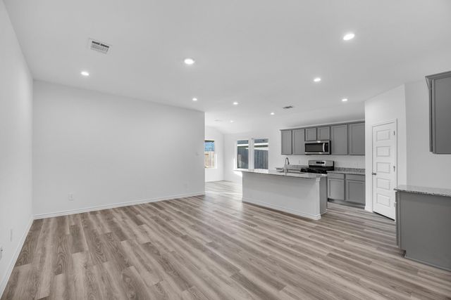 5690 Spoonbill, Orange, TX 77632