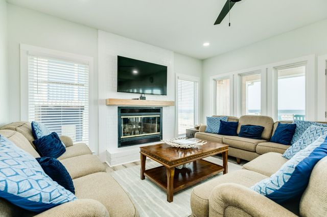 13106 Bermuda Beach Drive, Galveston, TX 77554