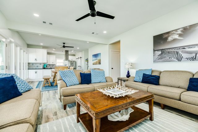 13106 Bermuda Beach Drive, Galveston, TX 77554