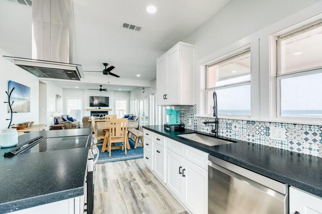 13106 Bermuda Beach Drive, Galveston, TX 77554