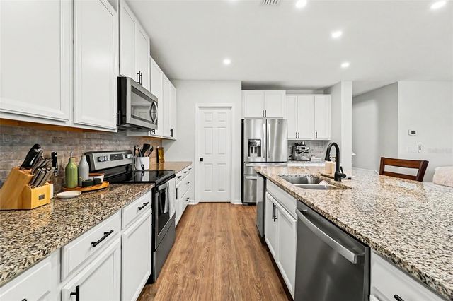 5463 LITTLE STREAM LANE, Wesley Chapel, FL 33545