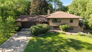 6514 SE 6th Avenue, Pleasant Hill, IA 50327