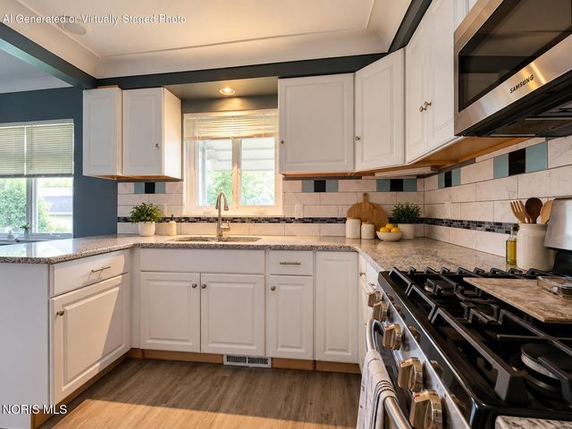 1528 Charmaine Drive, Toledo, OH 43614