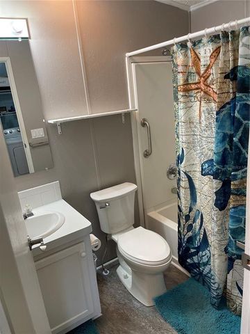 535 VILLAGE BOULEVARD, Frostproof, FL 33843