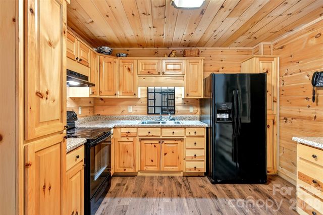 71 Browns Crossing Drive, Marion, NC 28752