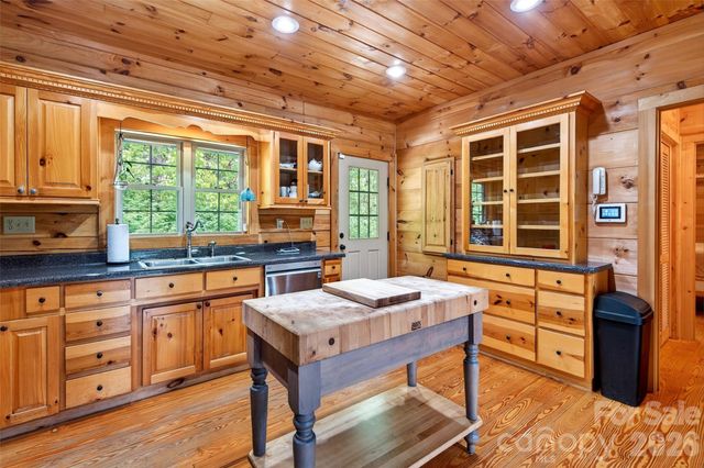 71 Browns Crossing Drive, Marion, NC 28752