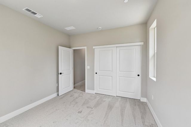1017 Utah Dr, Placerville, CA 95667