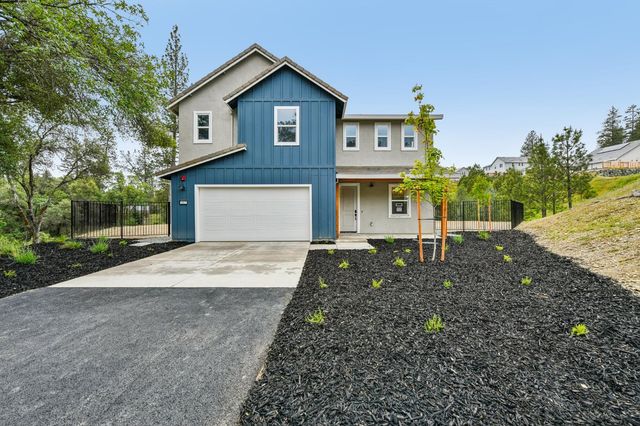 1017 Utah Dr, Placerville, CA 95667