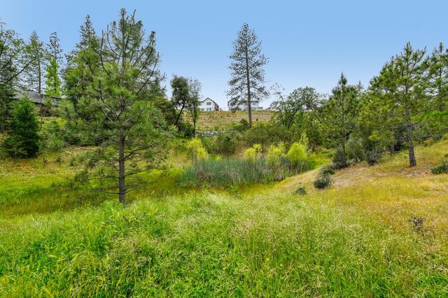 1017 Utah Dr, Placerville, CA 95667