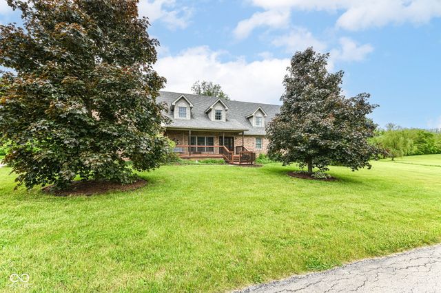 10261 N State Road 37, Elwood, IN 46036