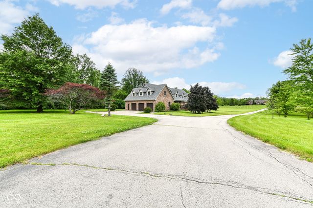 10261 N State Road 37, Elwood, IN 46036