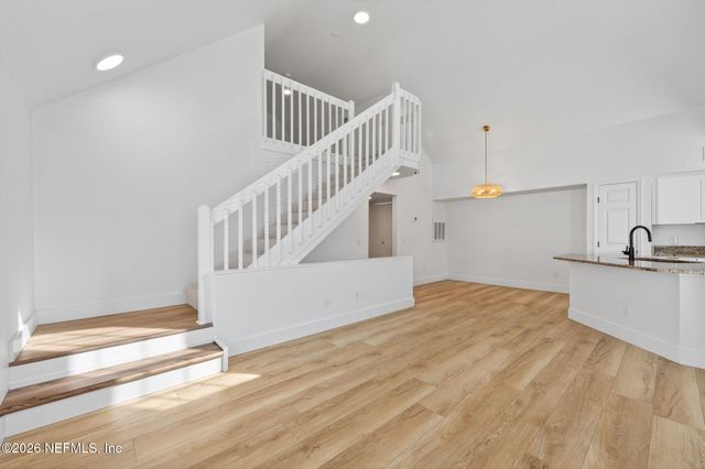 13700 RICHMOND PARK Drive N 1105, Jacksonville, FL 32224