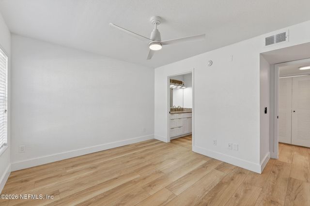 13700 RICHMOND PARK Drive N 1105, Jacksonville, FL 32224