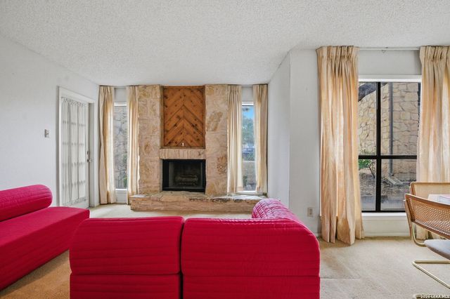 3843 Barrington St Apt 174T, San Antonio, TX 78217