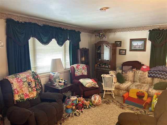 1131 BELMONT Drive, Meadville, PA 16335